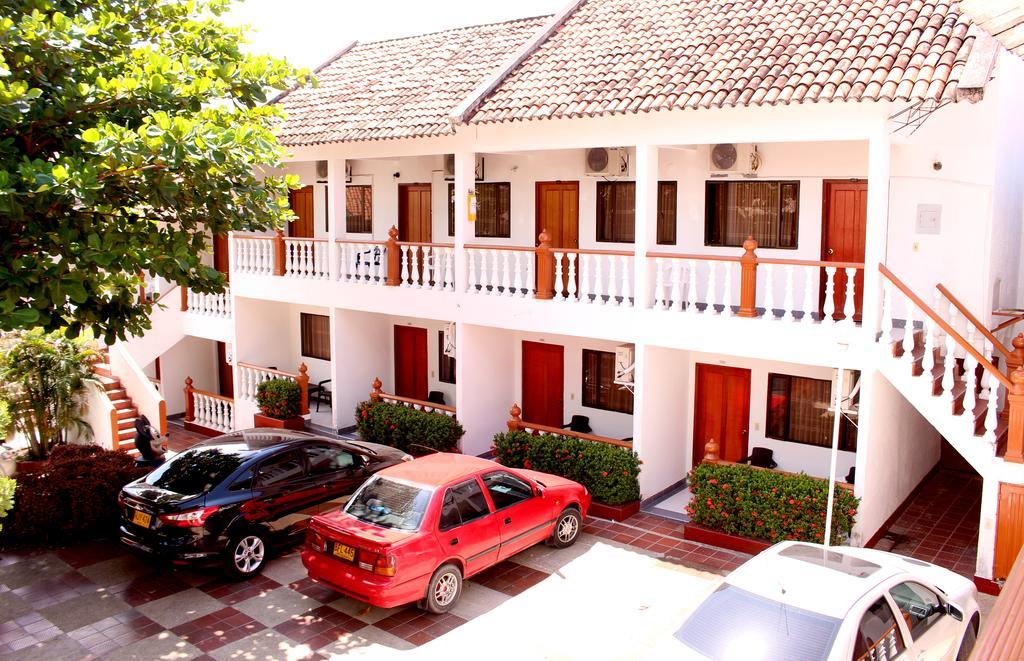 Alborada Hotel Melgar Exterior photo