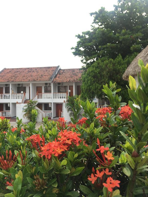 Alborada Hotel Melgar Exterior photo